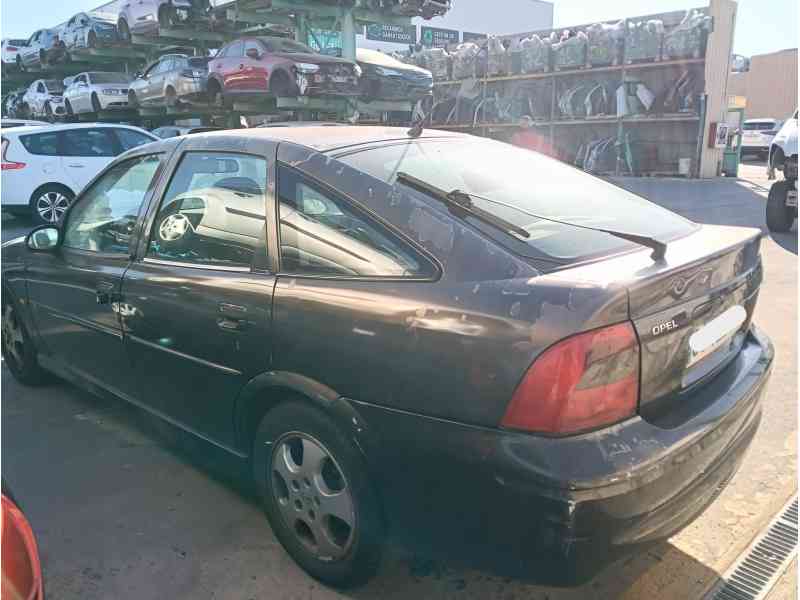 opel vectra b hatchback (j96) del año 2000