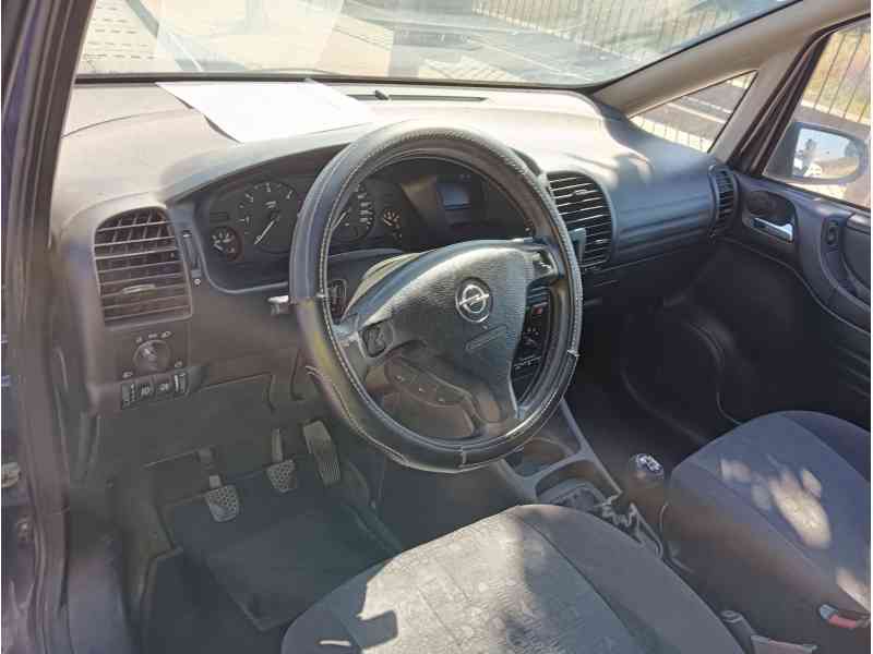 opel zafira a monospace (t98) del año 2001