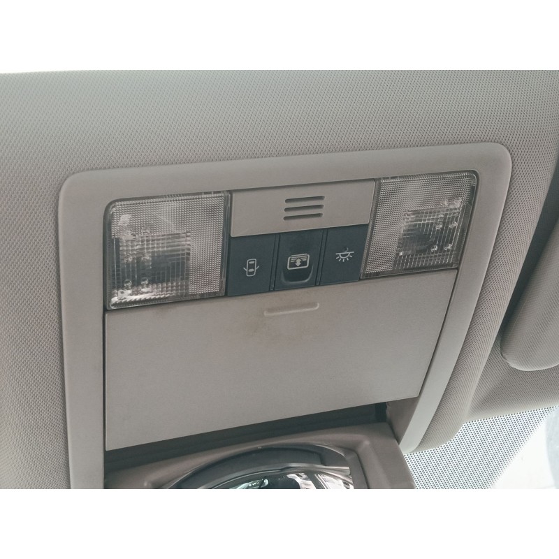 Recambio de luz interior delantera central para toyota verso (_r2_) 1.6 (zgr20_) referencia OEM IAM   