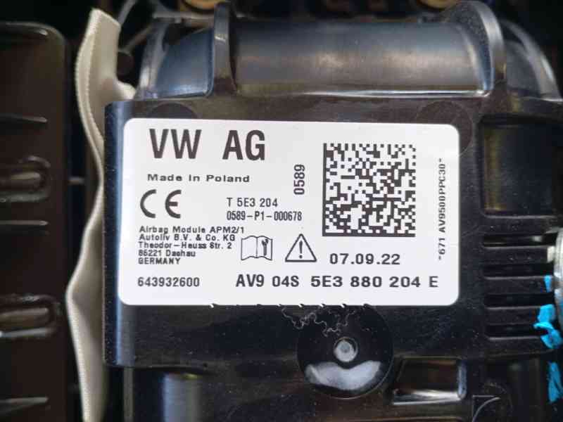 Recambio de salpicadero para skoda fabia iv (pj3) 1.5 tsi referencia OEM IAM 5E4857007H1QB  