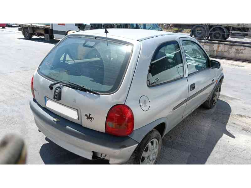 opel corsa b (s93) del año 1999