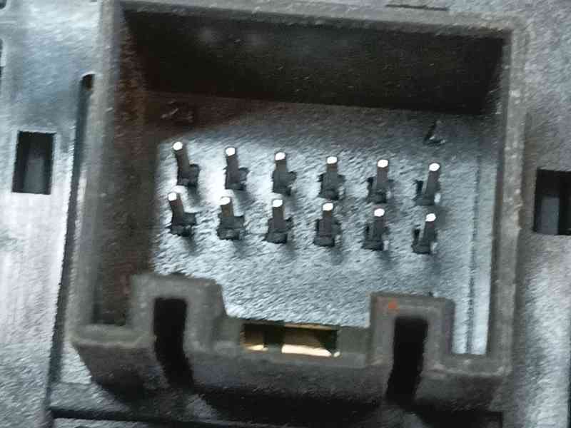 Recambio de boton freno mano para skoda fabia iv (pj3) 1.5 tsi referencia OEM IAM   