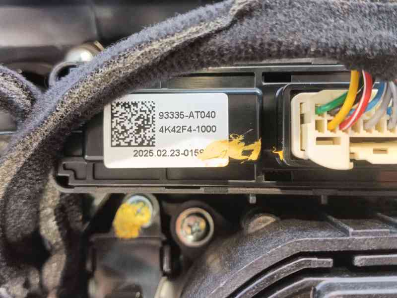 Recambio de consola central para kia niro ii (sg2) 1.6 gdi plug-in hybrd referencia OEM IAM   