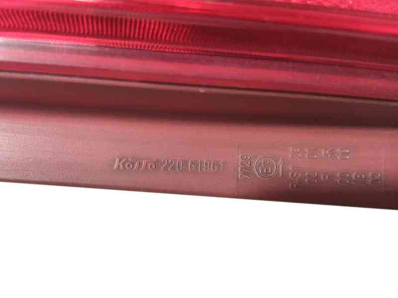 Recambio de piloto trasero derecho para mazda premacy (cp) 2.0 td referencia OEM IAM CB0151170A 22061961 