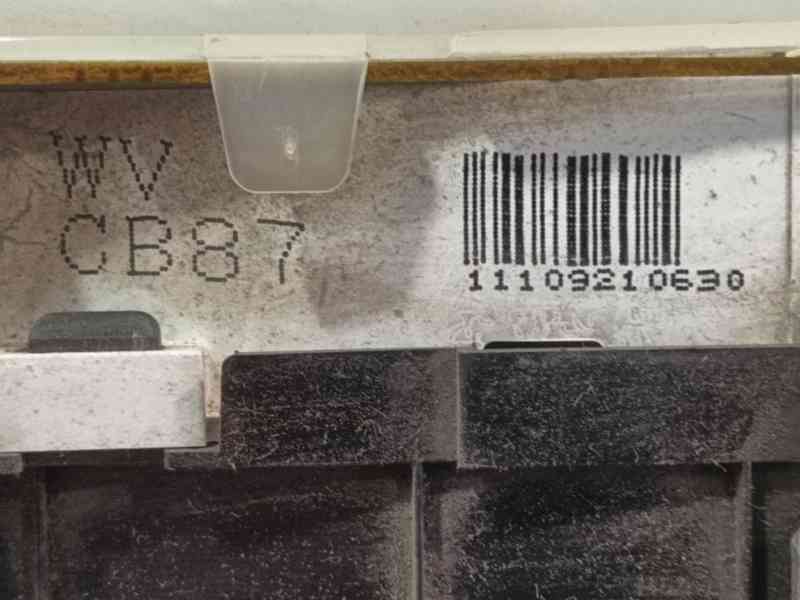 Recambio de cuadro instrumentos para mazda premacy (cp) 2.0 td referencia OEM IAM  WVCB87 