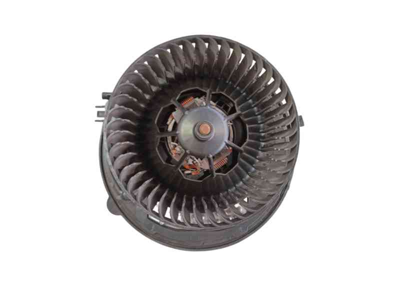 Recambio de ventilador calefaccion para skoda fabia iv (pj3) 1.5 tsi referencia OEM IAM 5Q1819021H 5T78709CA 
