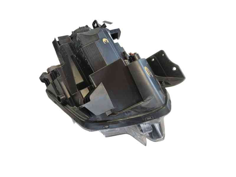 Recambio de faro derecho para kia niro ii (sg2) 1.6 gdi plug-in hybrd referencia OEM IAM 9806306580  