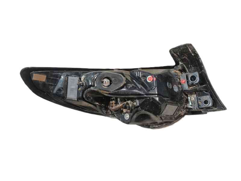 Recambio de piloto trasero derecho para mazda 3 hatchback (bp) 2.0 skyactiv-g (bp5h, bp6h) referencia OEM IAM   