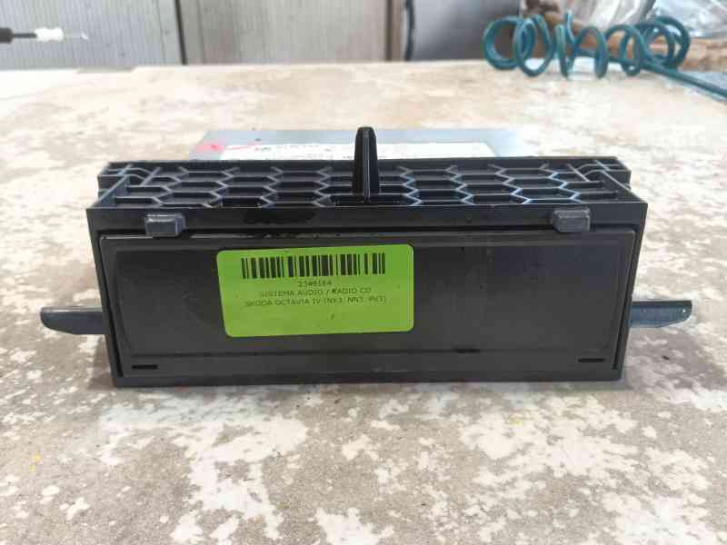 Recambio de sistema audio / radio cd para skoda fabia iv (pj3) 1.5 tsi referencia OEM IAM   