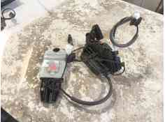 CERRADURA PUERTA TRASERA DERECHA 5TA839016Q 