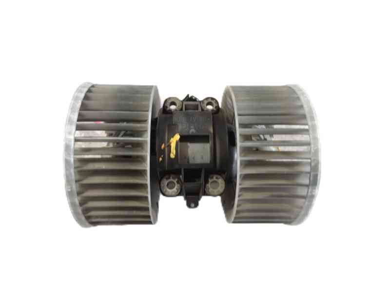Recambio de ventilador calefaccion para bmw x3 (e83) 2.0 d referencia OEM IAM 64113453729  