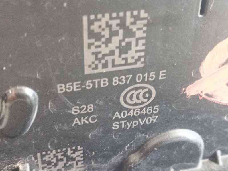 Recambio de cerradura puerta delantera izquierda para skoda fabia iv (pj3) 1.5 tsi referencia OEM IAM 5TB837015E  