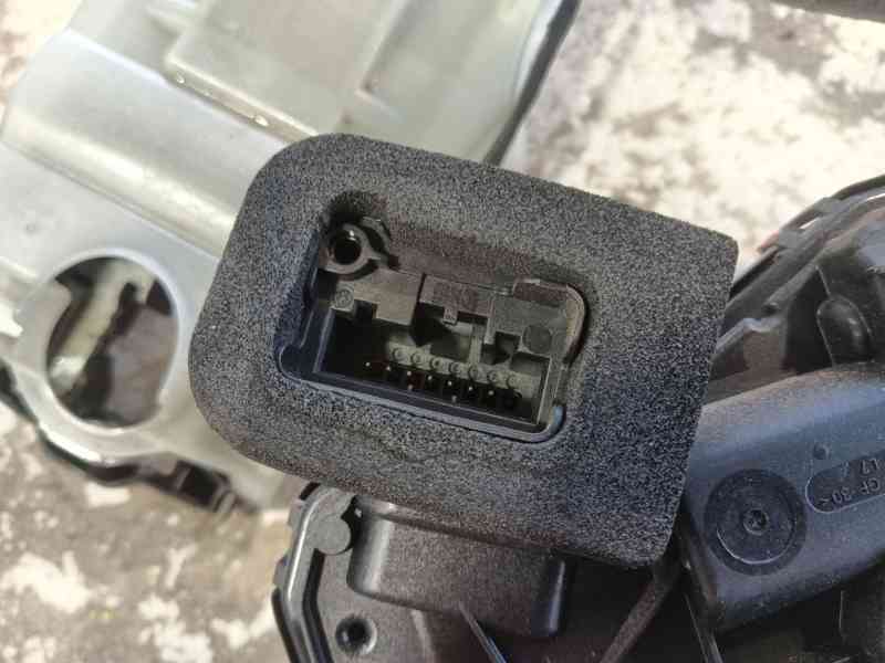 Recambio de cerradura puerta delantera izquierda para skoda fabia iv (pj3) 1.5 tsi referencia OEM IAM 5TB837015E  