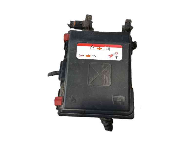 Recambio de caja fusibles delantera para peugeot 308 sw ii (lc_, lj_, lr_, lx_, l4_) 1.2 thp 130 referencia OEM IAM   