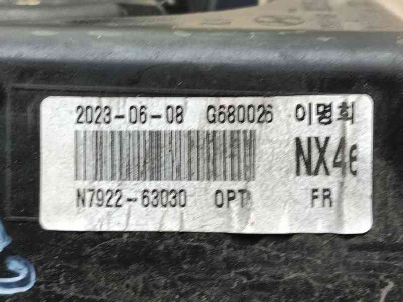 Recambio de faro derecho para hyundai tucson (nx4e, nx4a) 1.6 t-gdi referencia OEM IAM 92208N7100  