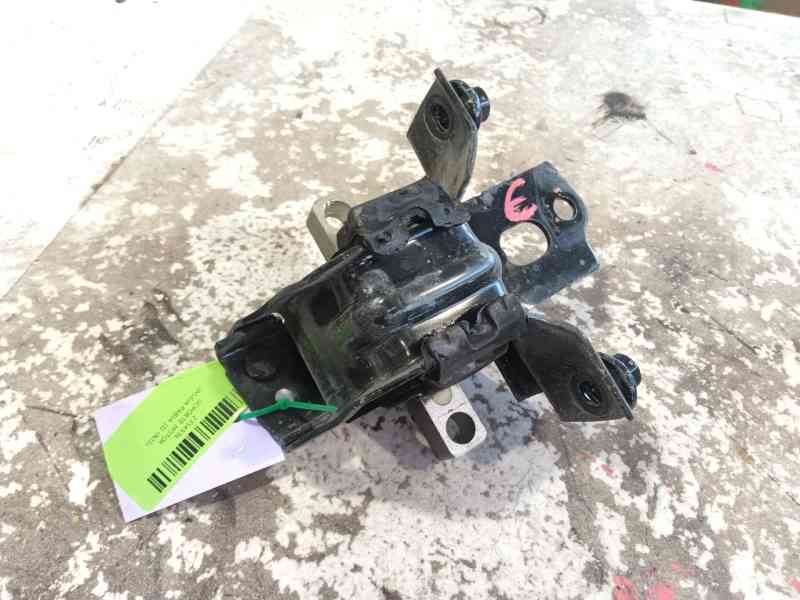 Recambio de soporte motor para skoda fabia iii (nj3) 1.2 tsi referencia OEM IAM   