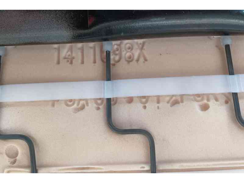 Recambio de asientos traseros para peugeot 308 sw ii (lc_, lj_, lr_, lx_, l4_) 1.2 thp 130 referencia OEM IAM   