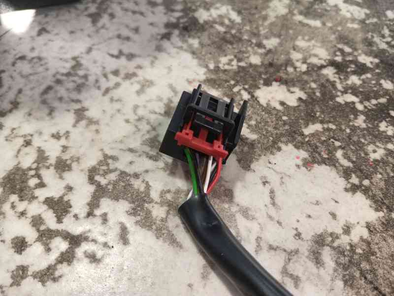 Recambio de espejo retrovisor izquierdo para seat ateca (kh7, khp) 1.0 tsi referencia OEM IAM   