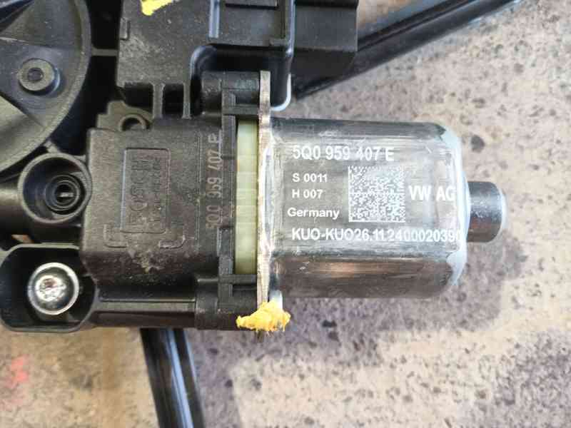 Recambio de elevalunas trasero izquierdo para seat ateca (kh7, khp) 1.0 tsi referencia OEM IAM 575839461A  