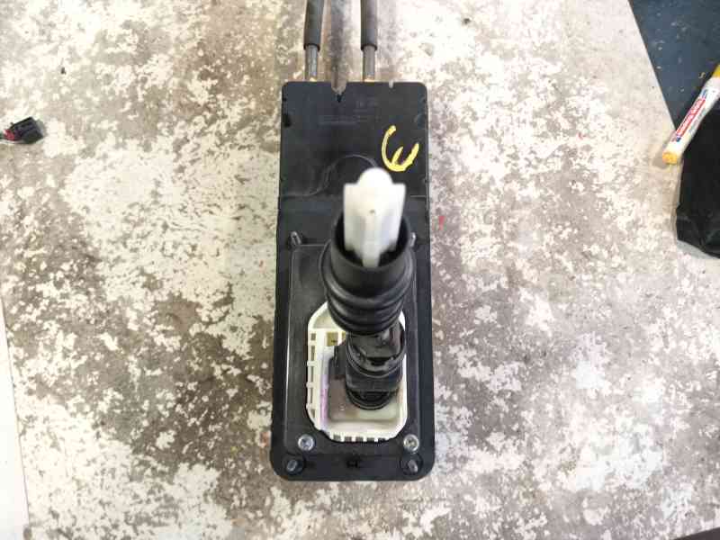 Recambio de varillaje cambio para peugeot 308 sw ii (lc_, lj_, lr_, lx_, l4_) 1.2 thp 130 referencia OEM IAM   