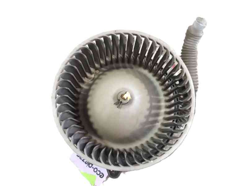 Recambio de ventilador calefaccion para mazda premacy (cp) 2.0 td referencia OEM IAM CB0761140B  