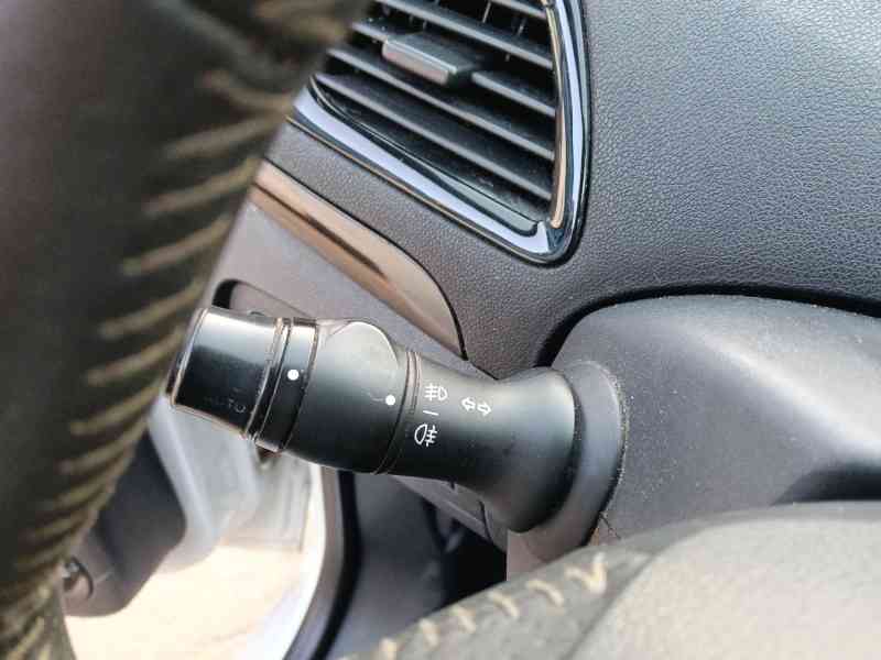 Recambio de mando multifuncion para renault grand scénic iii (jz0/1_) 1.5 dci referencia OEM IAM   
