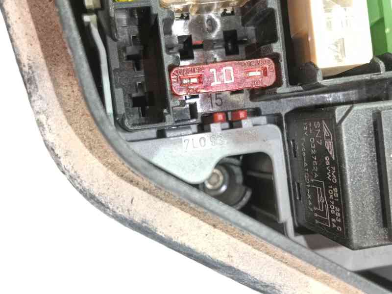 Recambio de caja reles / fusibles para volkswagen touareg (7la, 7l6, 7l7) 5.0 v10 tdi referencia OEM IAM 0 / 7L0937548C  