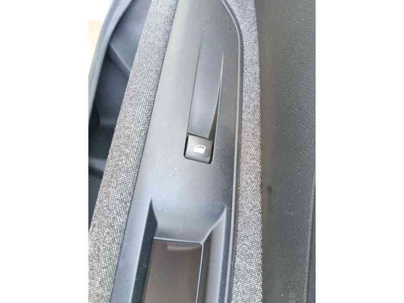 Recambio de mando elevalunas delantero derecho para peugeot 3008 ii suv (mc_, mr_, mj_, m4_) 1.5 bluehdi 130 referencia OEM IAM 