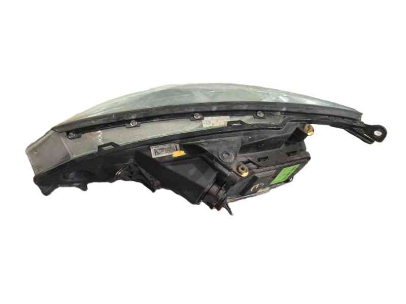 Recambio de faro derecho para ford focus i (daw, dbw) 1.8 tdci referencia OEM IAM 1152096  