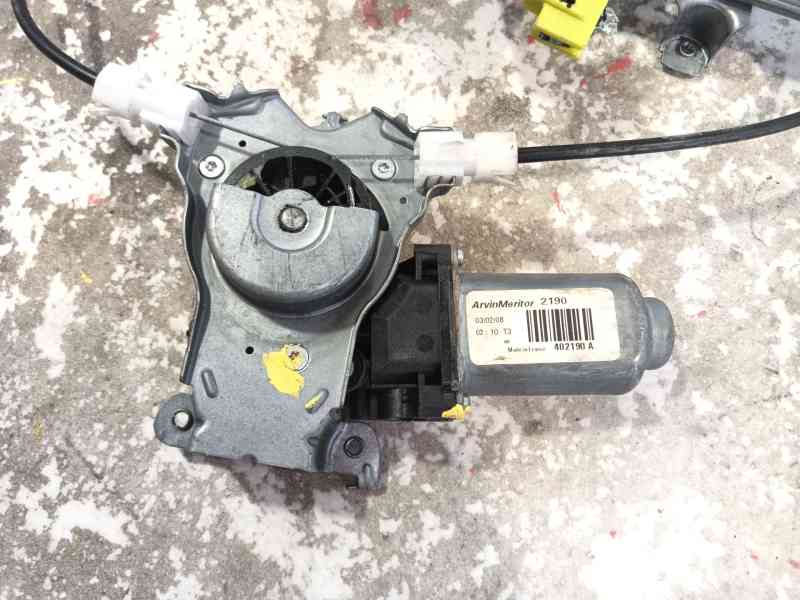 Recambio de elevalunas trasero derecho para nissan qashqai i (j10, nj10) 2.0 dci referencia OEM IAM 82700JD40A  