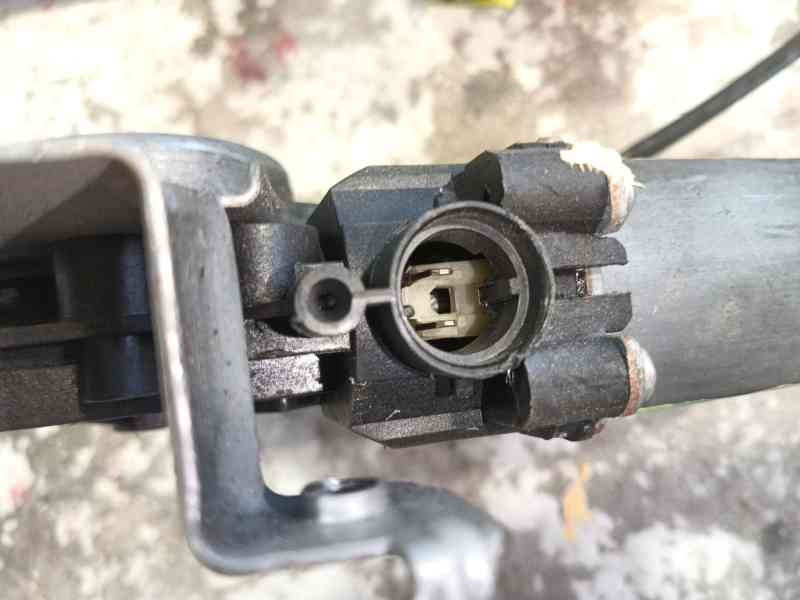 Recambio de elevalunas trasero derecho para nissan qashqai i (j10, nj10) 2.0 dci referencia OEM IAM 82700JD40A  