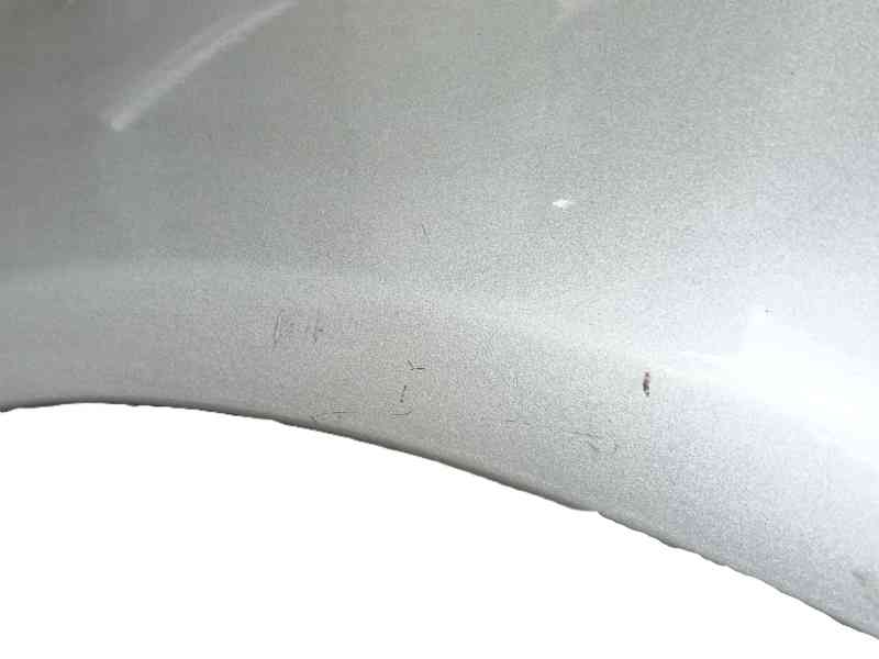 Recambio de aleta delantera izquierda para renault grand scénic ii (jm0/1_) 1.9 dci (jm14) referencia OEM IAM 8200020568  