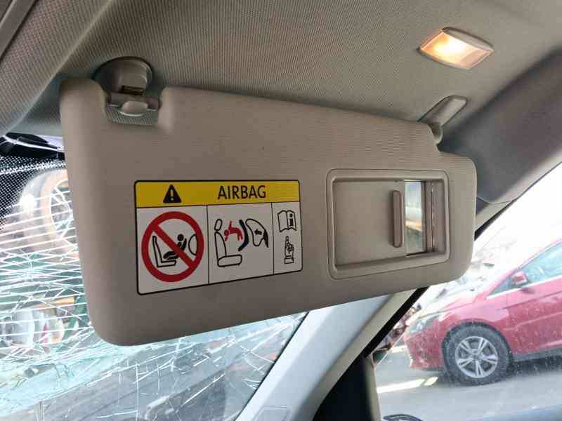 Recambio de parasol derecho para volkswagen t-roc (a11, d11) 2.0 tdi scr referencia OEM IAM 5G0857552DB3FD  