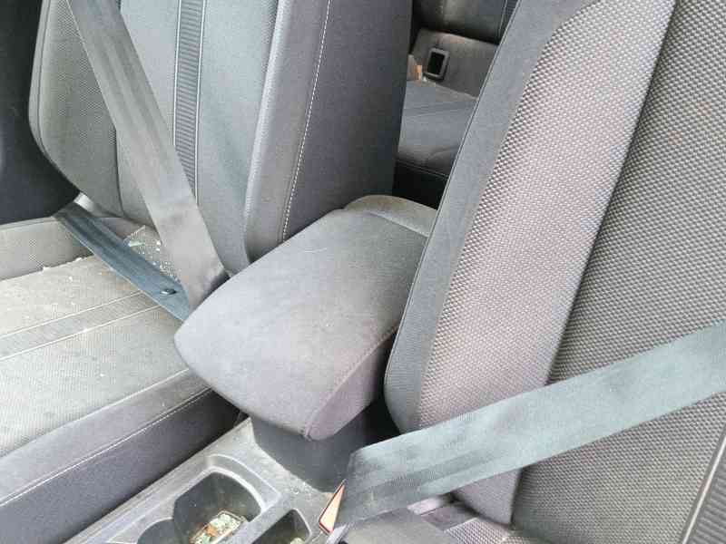 Recambio de apoyabrazos central para volkswagen t-roc (a11, d11) 2.0 tdi scr referencia OEM IAM   