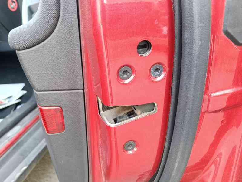 Recambio de cerradura puerta delantera derecha para ford focus iii 1.0 ecoboost referencia OEM IAM 2066073  
