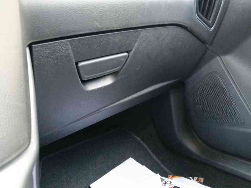 Recambio de guantera para ford focus iii 1.0 ecoboost referencia OEM IAM 1750276  