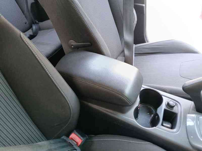 Recambio de apoyabrazos central para ford focus iii 1.0 ecoboost referencia OEM IAM   