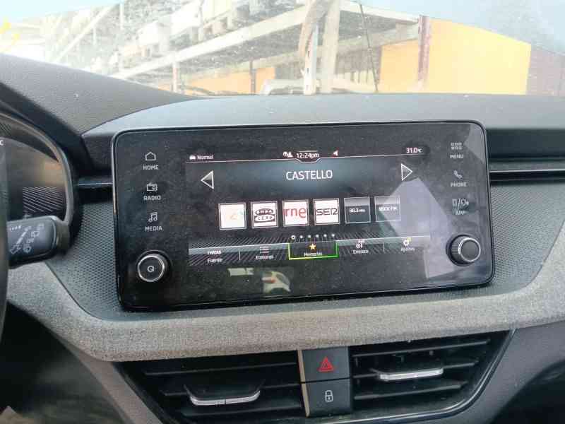 Recambio de pantalla multifuncion para skoda kamiq (nw4) 1.0 tsi referencia OEM IAM   