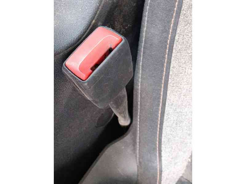 Recambio de enganche cinturon delantero derecho para skoda kamiq (nw4) 1.0 tsi referencia OEM IAM   