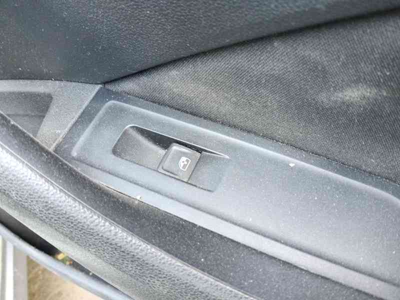 Recambio de mando elevalunas delantero derecho para skoda kamiq (nw4) 1.0 tsi referencia OEM IAM 5G0959855KWHS  