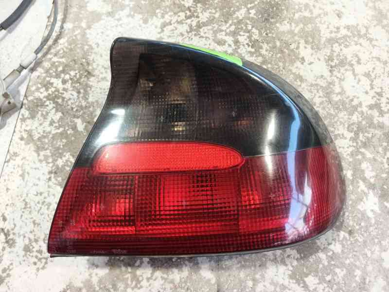 Recambio de piloto trasero derecho para opel tigra (s93) 1.4 16v (f07) referencia OEM IAM   