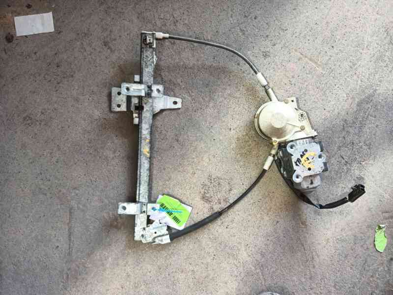 Recambio de elevalunas trasero derecho para nissan terrano ii (r20) 2.7 td 4wd referencia OEM IAM   