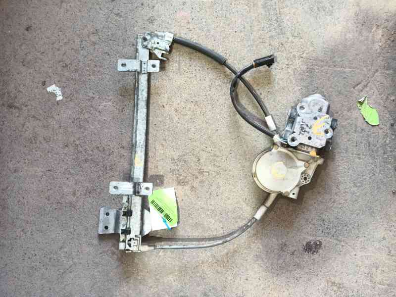 Recambio de elevalunas trasero izquierdo para nissan terrano ii (r20) 2.7 td 4wd referencia OEM IAM   