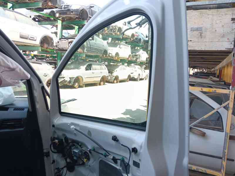 Recambio de elevalunas delantero derecho para volkswagen caddy v furgoneta/monovolumen (sba, sbh) 2.0 tdi bmt referencia OEM IAM