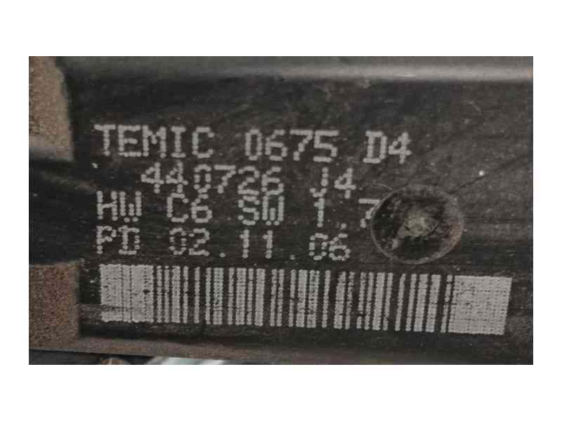 Recambio de elevalunas trasero izquierdo para renault grand scénic ii (jm0/1_) 1.9 dci (jm14) referencia OEM IAM 8201010935  