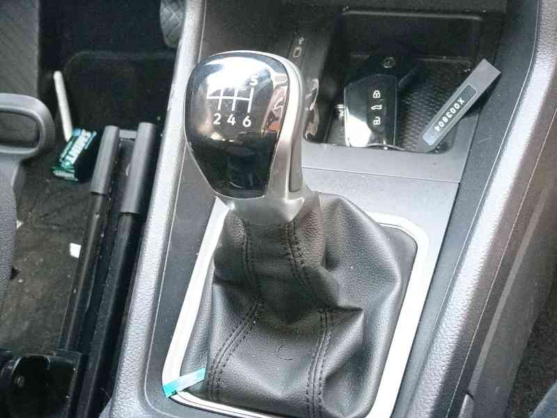 Recambio de pomo palanca cambio para volkswagen caddy v furgoneta/monovolumen (sba, sbh) 2.0 tdi bmt referencia OEM IAM   
