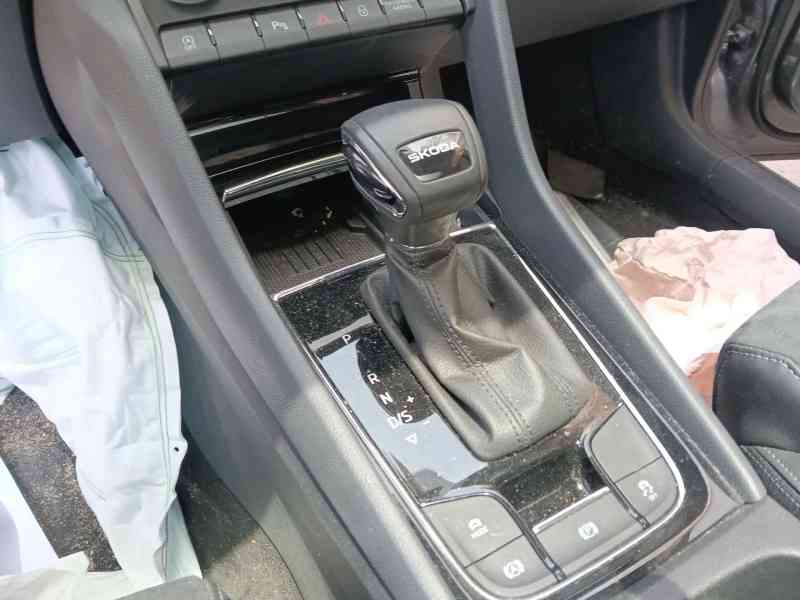 Recambio de pomo palanca cambio para skoda karoq (nu7, nd7) 1.5 tsi referencia OEM IAM   