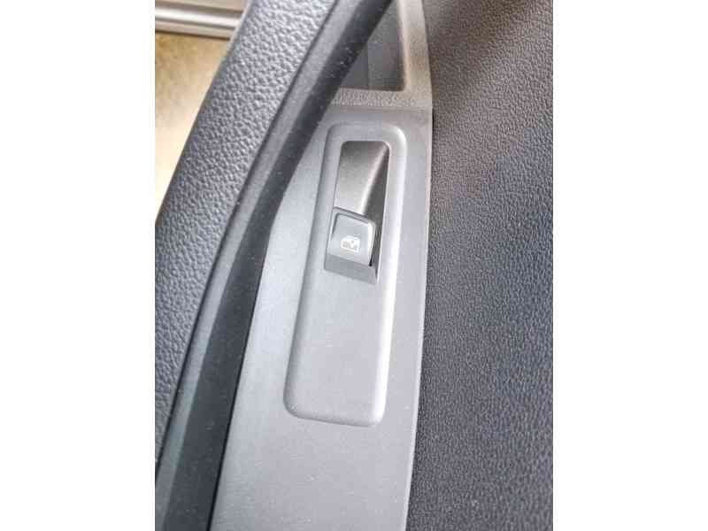 Recambio de mando elevalunas trasero derecho para skoda karoq (nu7, nd7) 1.5 tsi referencia OEM IAM 5G0959855KWHS  