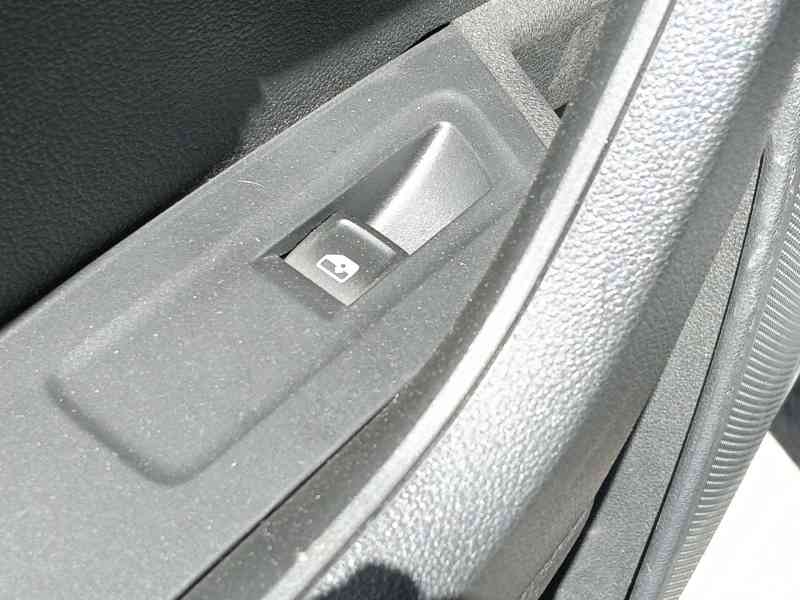 Recambio de mando elevalunas trasero izquierdo para skoda karoq (nu7, nd7) 1.5 tsi referencia OEM IAM 5G0959855KWHS  