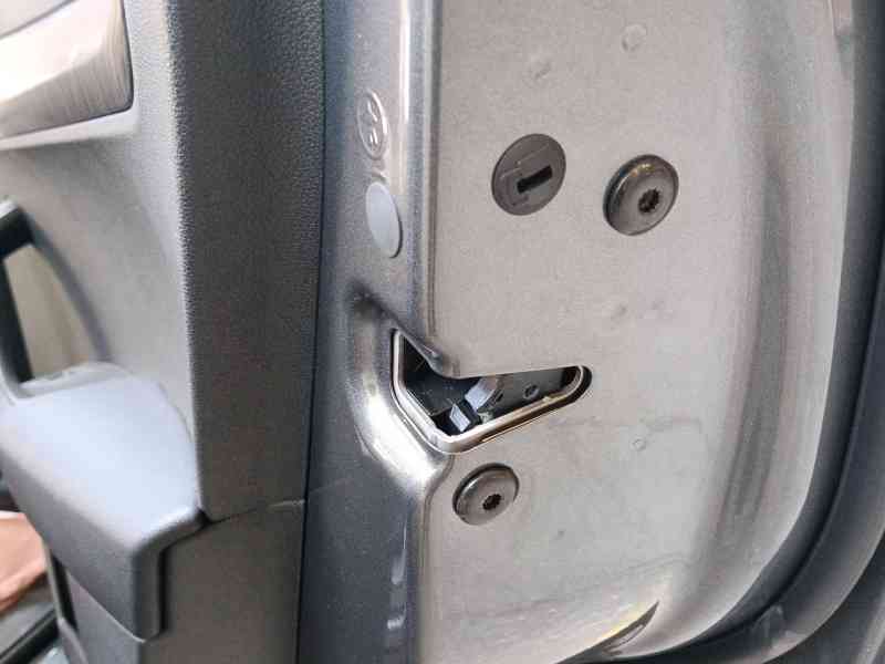Recambio de cerradura puerta trasera derecha para skoda karoq (nu7, nd7) 1.5 tsi referencia OEM IAM 5TA839016AA  